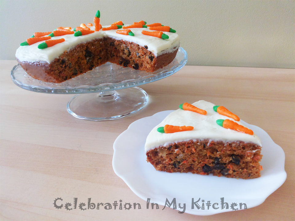 Carrot Cake or Cupcakes