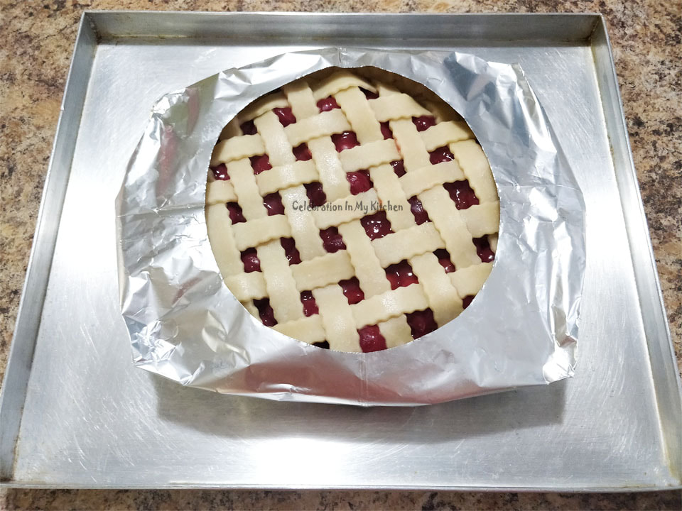 Homemade Easy Cherry Pie