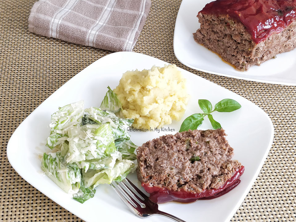 Moist & Delicious Meatloaf