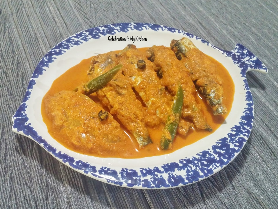 Goan Sardine Fish Curry With Raw Mango