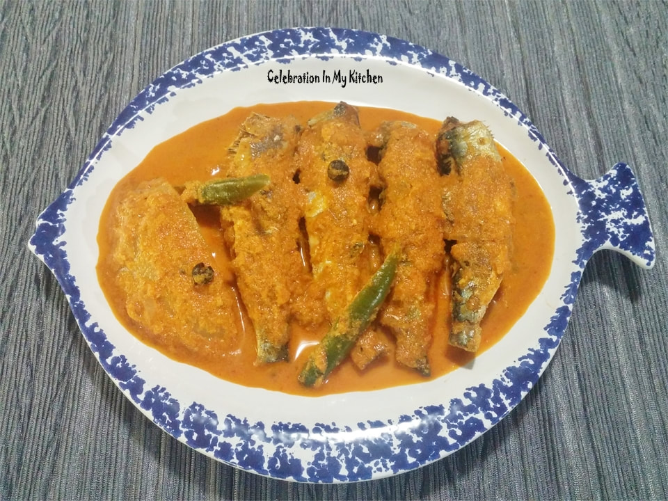 Sardine Fish Curry With Raw Mango