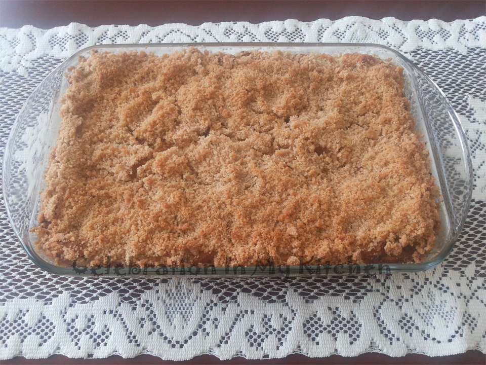 Streusel-Topped Bread Pudding