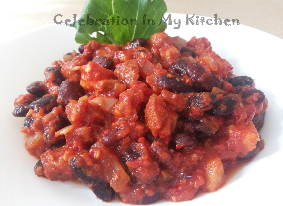 Feijoada (Goa Sausages with Dried Beans)