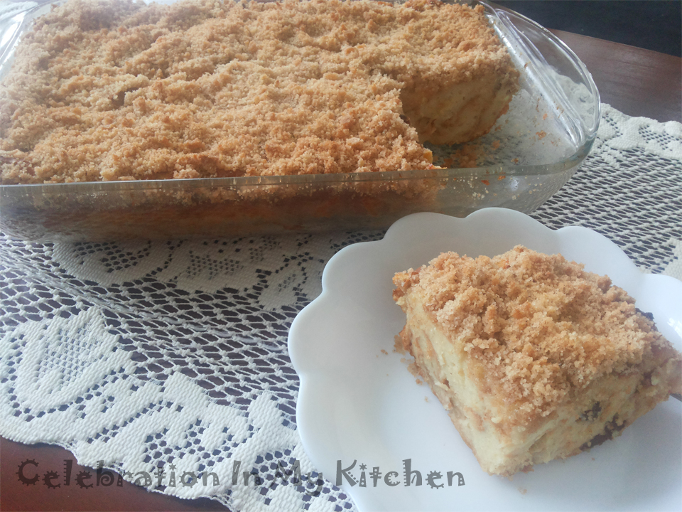Streusel-Topped Bread Pudding