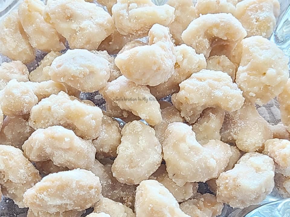 Frosted or Sugar Coated Cashew Nuts