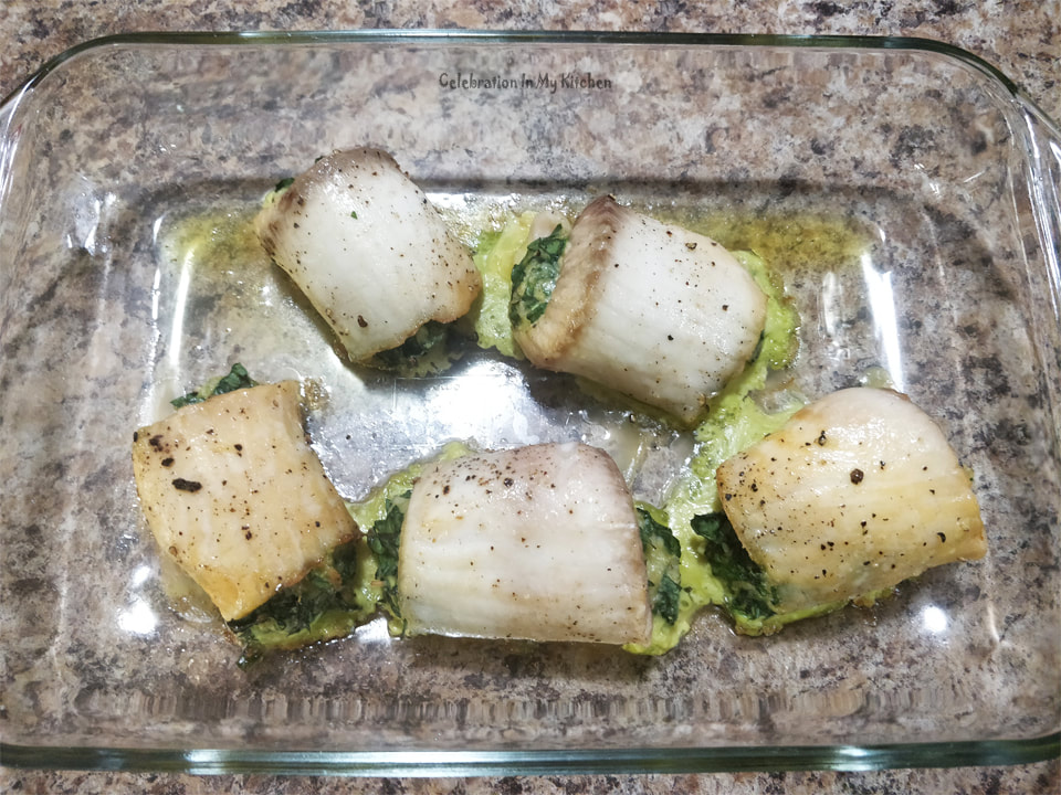 Baked Stuffed Fish Rolls